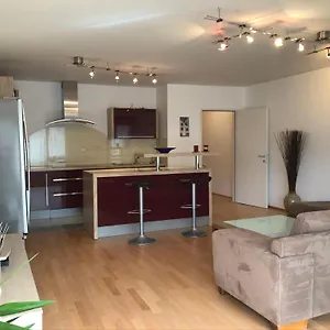  Apartment Bright With A Free Parking Garage @ Wienerberg