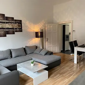  Apartment Devich 1614