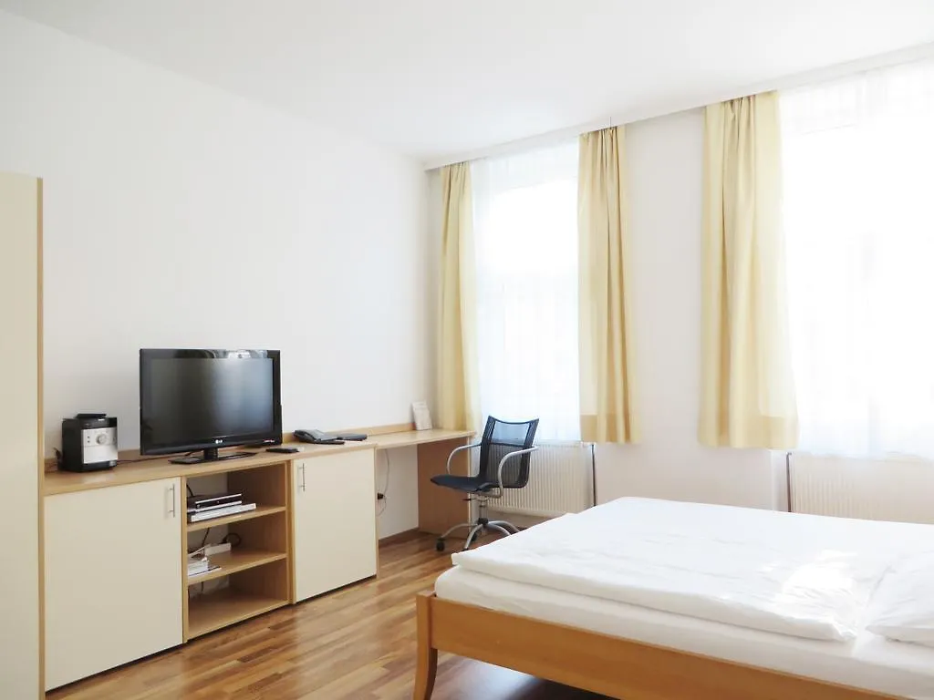 Riess Apartments Trambauerstrasse | Contactless Check-In Vienna Austria