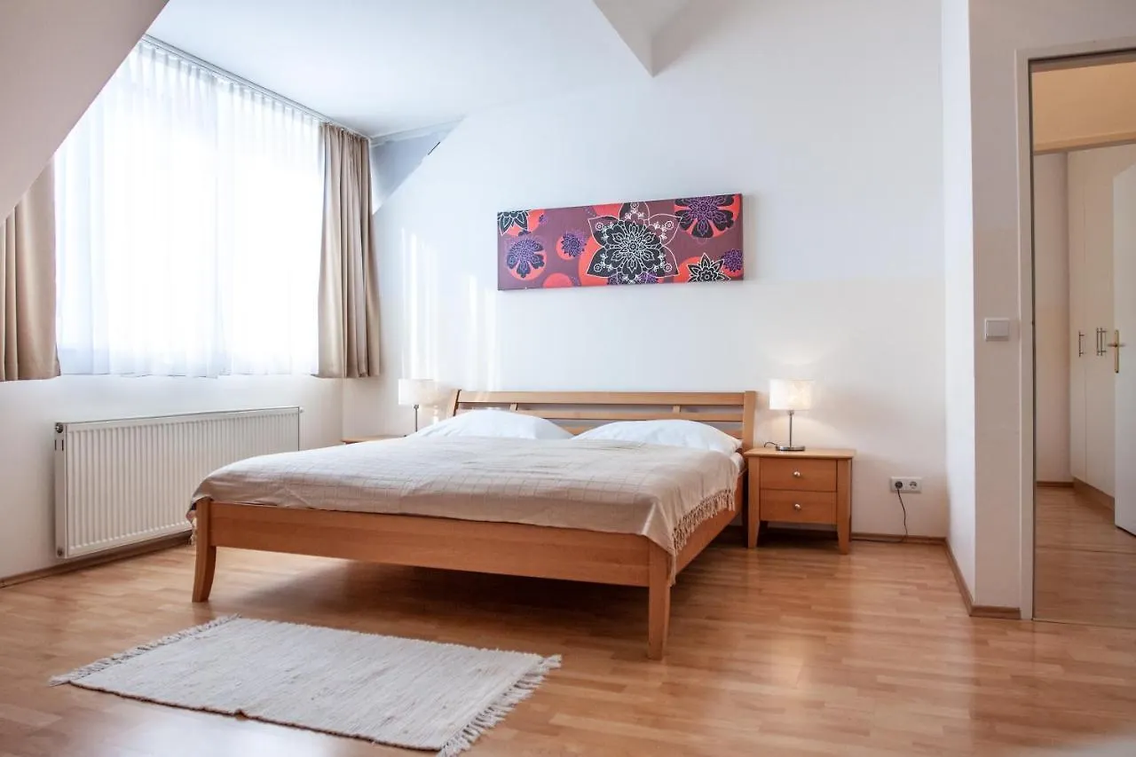Riess Apartments Trambauerstrasse | Contactless Check-In Vienna